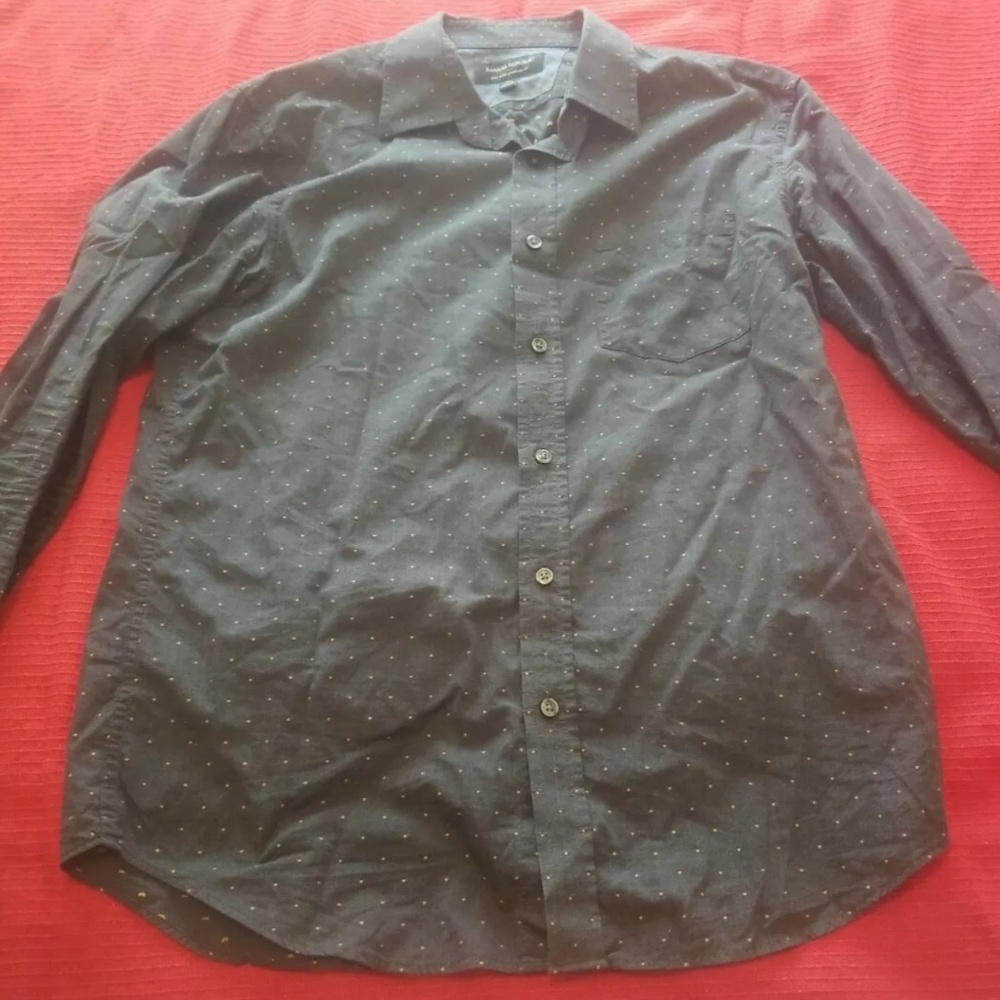 SOLD ***** Banana Republic Shirt